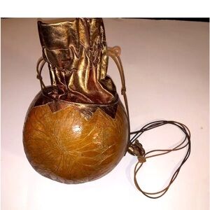 Vtg Ornate Gourd Purse With Gold Accents And Etching Cinch Style Closure